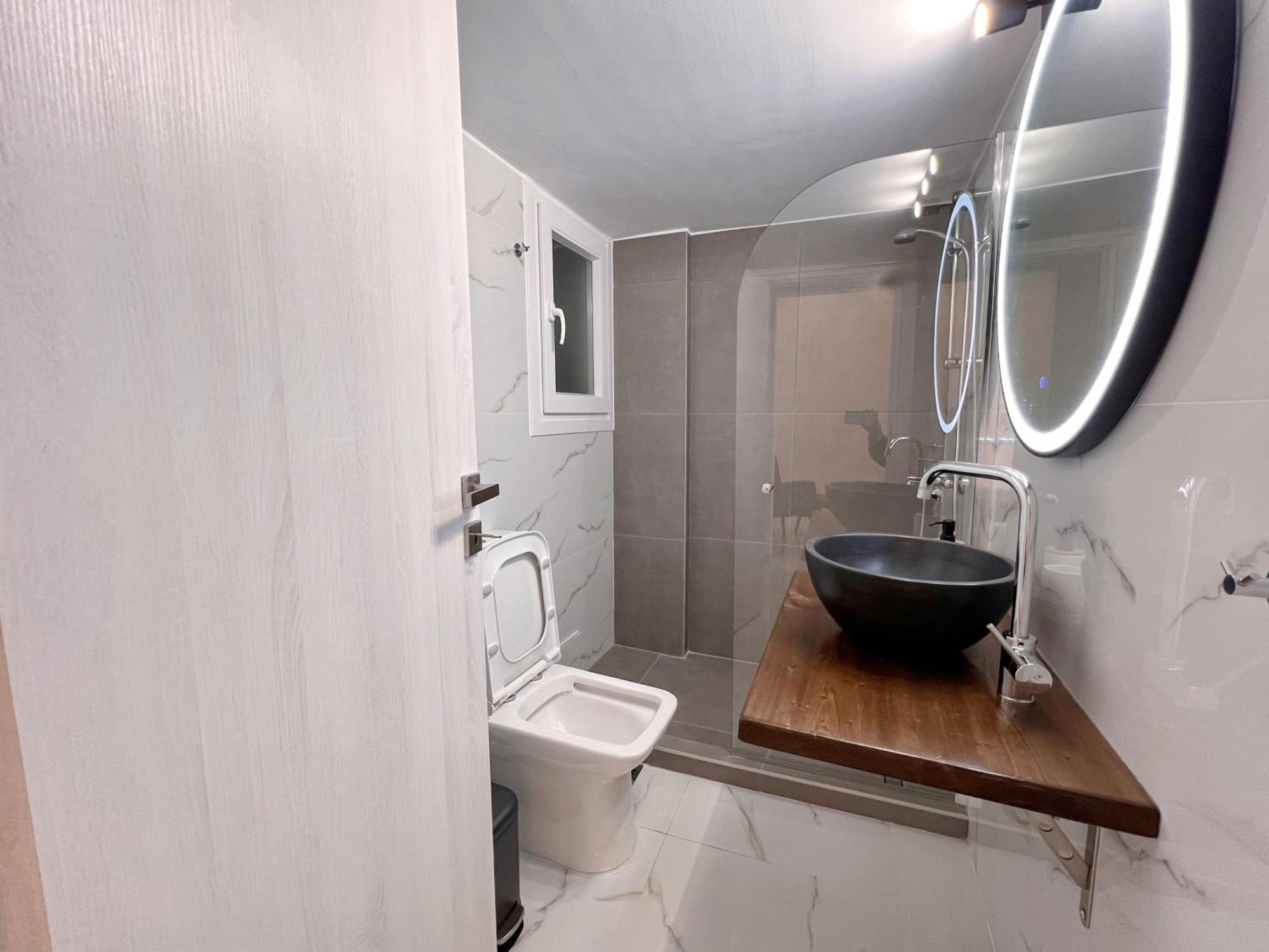 Wsd Piraeus Amazing Luxury Boutique 2Bd Apartment With Balcony Екстериор снимка